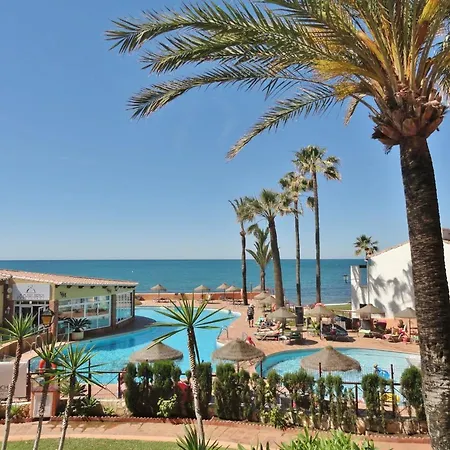 2 Bedroom Floor With Open Sea Views Cs197 Daire